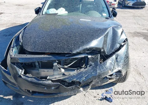 2013 Infiniti G37 z USA, uszkodzony, nr VIN JN1CV6AR7DM755968